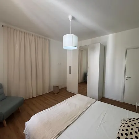 La Casa Di Lusy Апартаменты Монтемарчано
